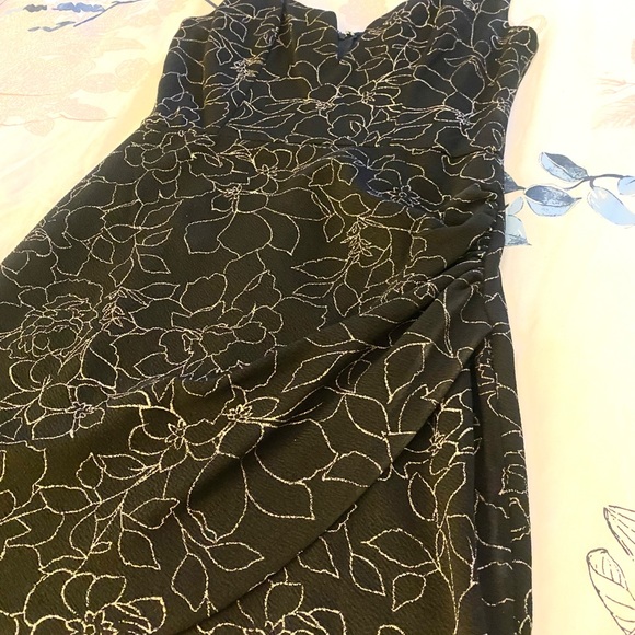 Women’s Row A Black Mini Dress - Picture 4 of 7